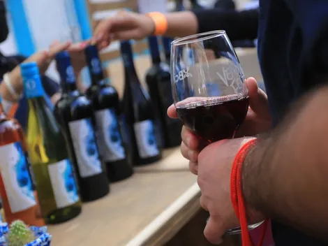 ¿Cómo hacer vino navegado y cuáles son los ingredientes?