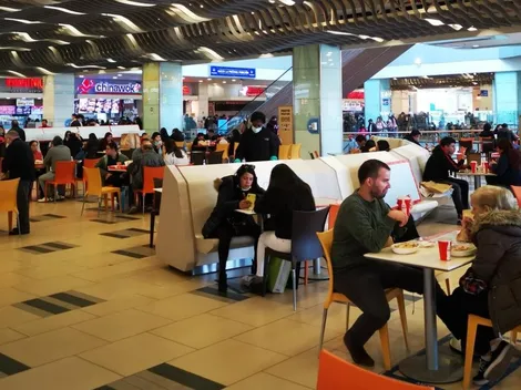 ¿A qué hora cierran los mall y supermercados hoy?