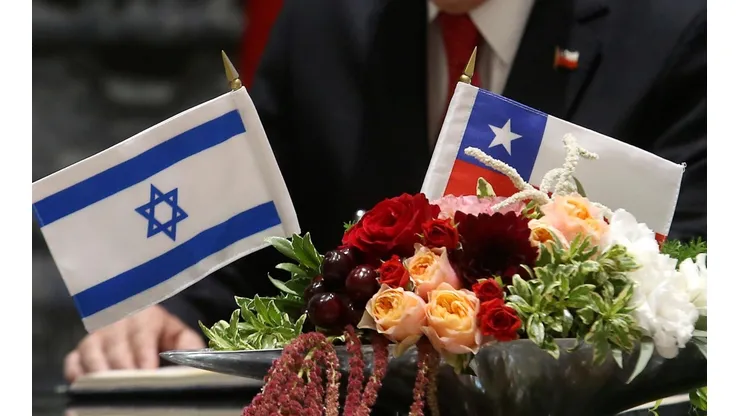 Israel cita a embajador de Chile para "dejar en claro la reacción" luego que Boric suspendiera cita con diplomático