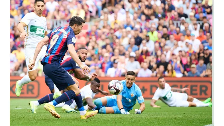 Barcelona consiguió un nuevo triunfo aunque con goles un tanto polémicos.