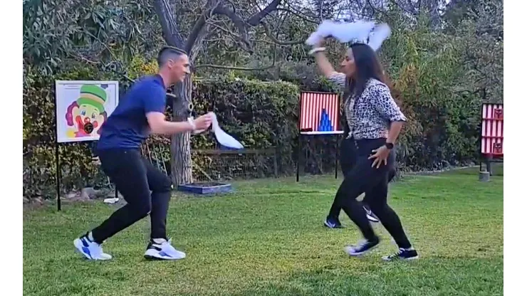 Cindy Nahuelcoy y los árbitros y árbitras mostraron su destreza en la cueca