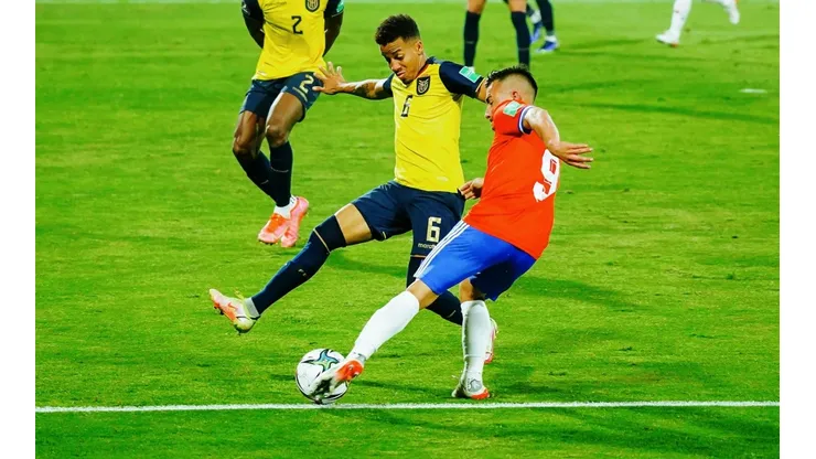 Avisan que la FIFA exige "cooperación" y Byron Castillo puede tener problemas si no declara este jueves.