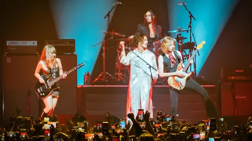 Måneskin en Chile fue un espectáculo que se extendió por una hora y 15 minutos.