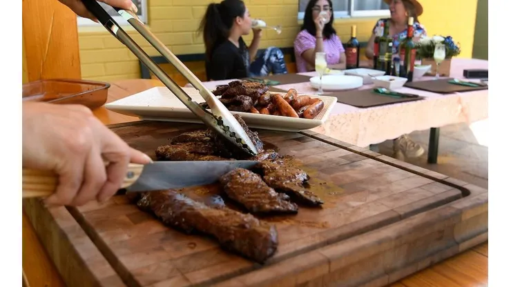 ¿Cuáles son los cortes de carne recomendados para hacer asado?