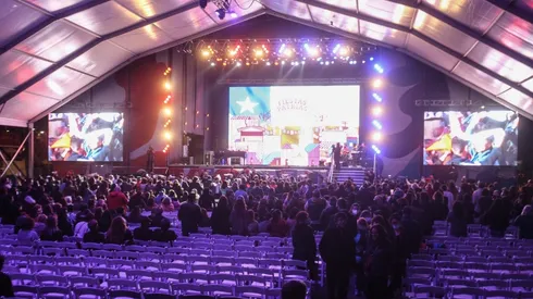 ¿A cuánto están las entradas en Parque O'Higgins y dónde puedo comprarlas?