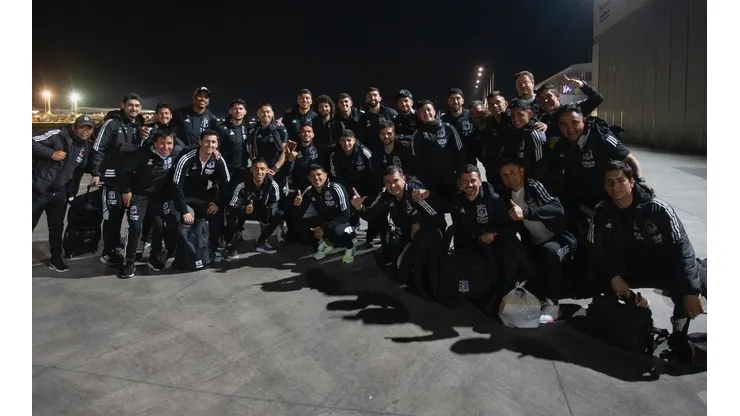 Colo Colo ya en Santiago tras su travesía a El Salvador.