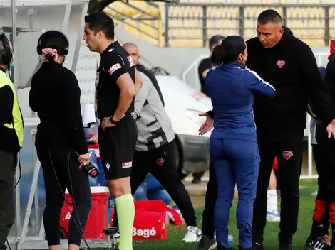 Escándalo: Garay y el VAR validan gol de Everton que ya habían anulado