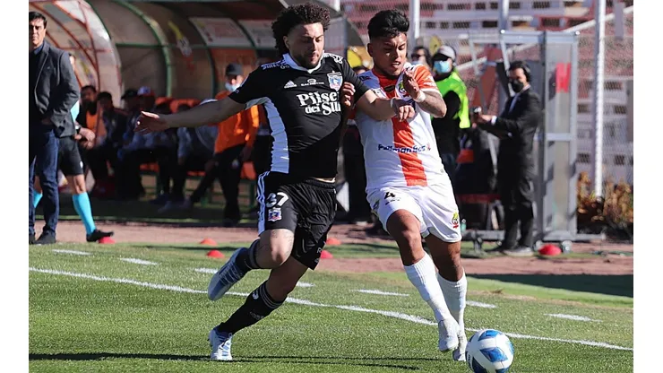 Colo Colo ante Cobresal en El Salvador.