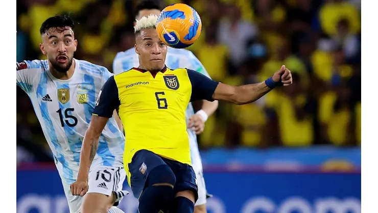 En Ecuador, Chile y Perú estarán atentos ante los fallos en FIFA por Byron Castillo.