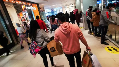¿Cuál será el horario de los centros comerciales esta semana?