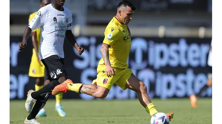 Medel tiene nuevo entrenador en Bologna