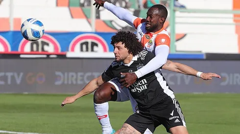 Colo Colo ante Cobresal en El Salvador.