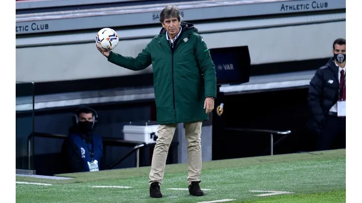 Pellegrini se ganó los elogios de su técnico rival