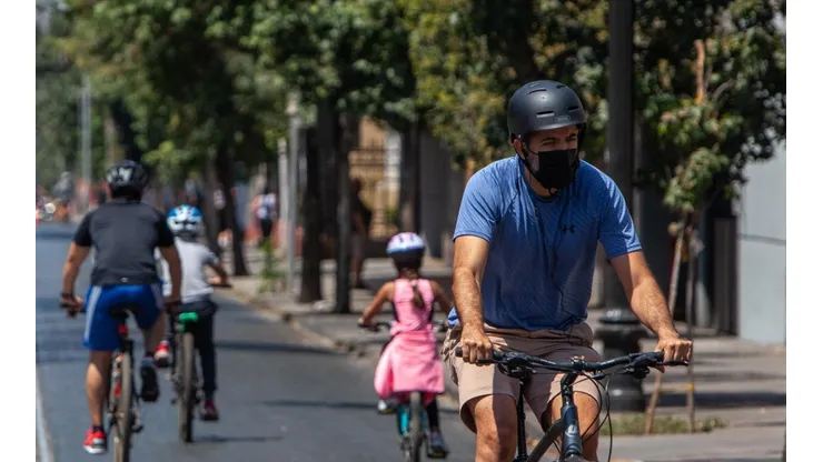 La mascarilla como normativa continúa en Chile.