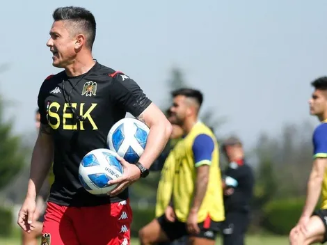 Gustavo Canales lidera su primer entrenamiento como DT de Unión