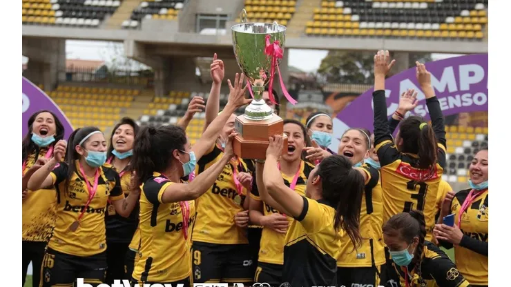 Coquimbo Unido es el flamante campeón del Ascenso fem