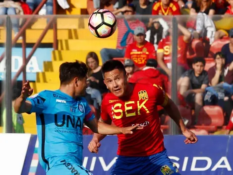 Gustavo Canales prepara el buzo en Unión Española