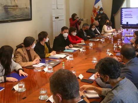 Presidente Boric a nuevo gabinete: "Acá no estamos gobernando para los partidos, aquí estamos gobernando Chile”