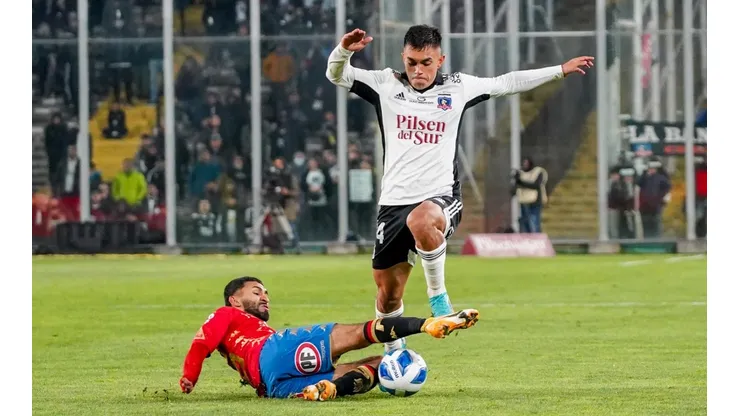 Vicente Pizarro brilla como uno de los jugadores más interesantes de Colo Colo.