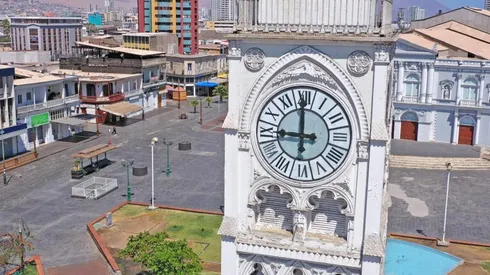 ¿En que regiones no se hace el cambio de hora?