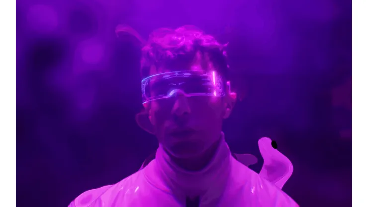 Teo Elikura en "To The Future"