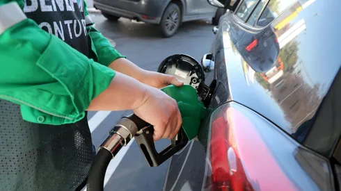 ¿A cuánto bajaron las bencinas este jueves 8 de septiembre?