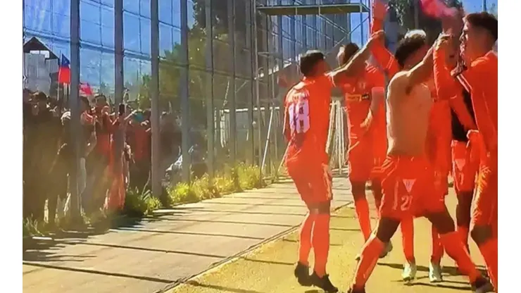 El elenco loíno celebró con todo el triunfo