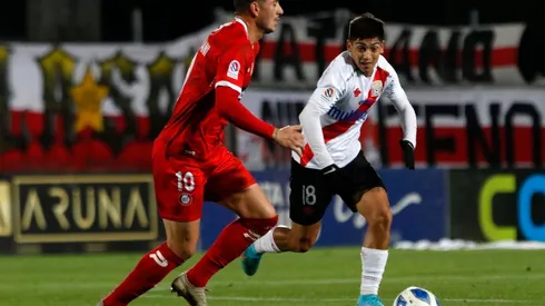 Curicó se mantiene en la parte alta, mientras Calera se hunde.