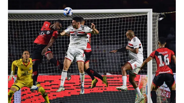 Sao Paulo chocará ante Independiente del Valle en Argentina.