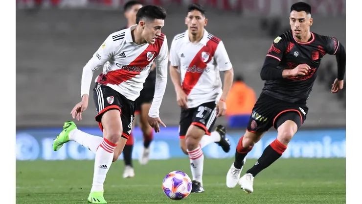 Pablo Solari es duda de cara al Clásico ante Boca Juniors.