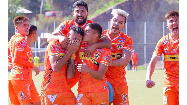 Cobreloa timbró una impresionante victoria en el minuto 95