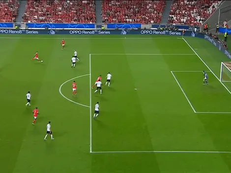 Impresionate remate de Benfica es el primer gran golazo