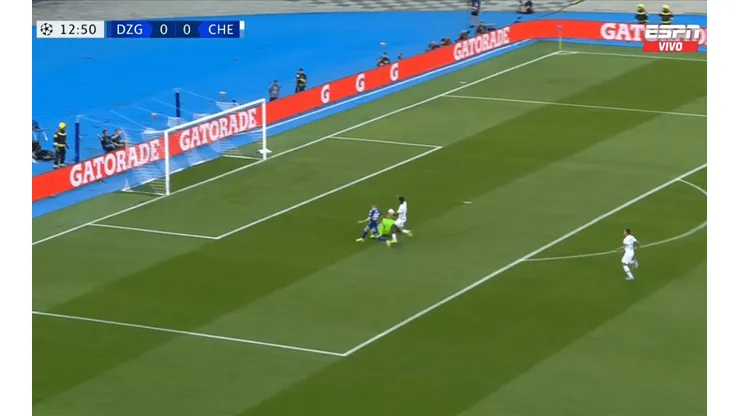 Mislav Orsic marcó un tremendo golazo tras una gran contra.