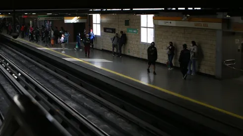 ¿A qué hora cierra el Metro de Santiago este lunes 5 de septiembre?