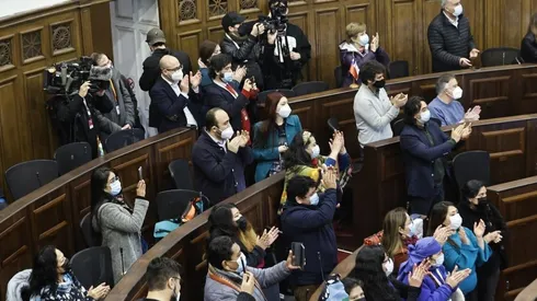 ¿Pueden los Convencionales volver a presentarse para redactar una Nueva Constitución?