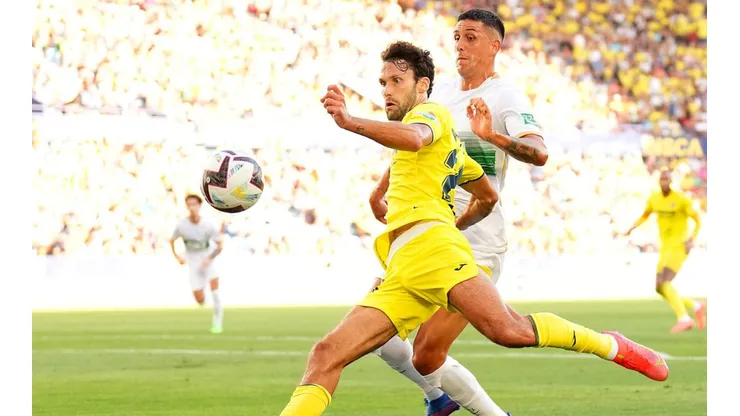 Roco jugó todo el partido en abultada caída del Elche.
