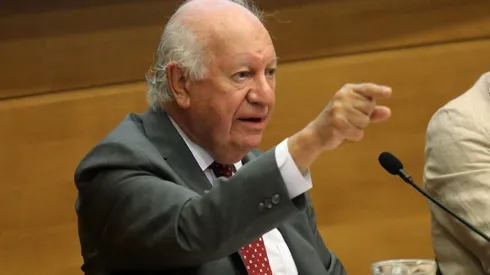 Ricardo Lagos y Plebiscito: "No hay necesidad de salir a la calle a defender nada"