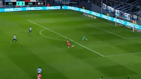 Arias tuvo una tremenda actuación en el triunfo de Racing