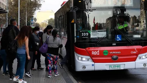 ¿El transporte público es gratis? Revisa si no debes pagar el transporte público