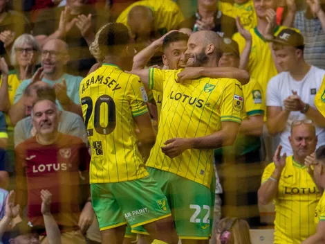 El DT del Norwich alaba al goleador que festejó gracias a Marcelino