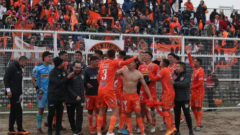 Cobreloa jugará a puertas cerradas ante Barnechea como visita en duelo clave por el ascenso a Primera A.