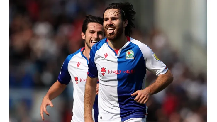 Ben Brereton juega en el Blackburn Rovers del Championship Inglés