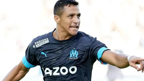 Golazo de Alexis en Marsella contra Auxerre: AS70 arma y define el 0-2 sobre el final.