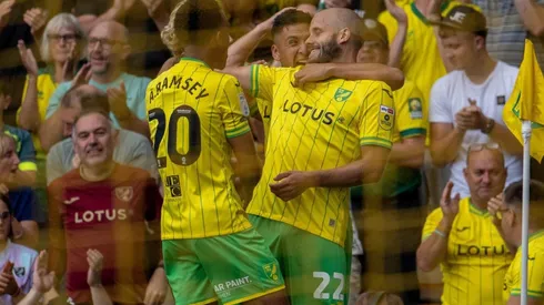 Marcelino Núñez dio una asistencia de lujo al goleador de los canarios.