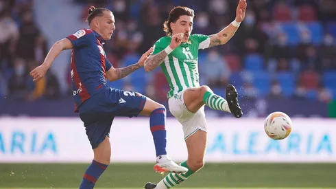 Bellerín jugó en el Betis de Pellegrini durante la temporada pasada
