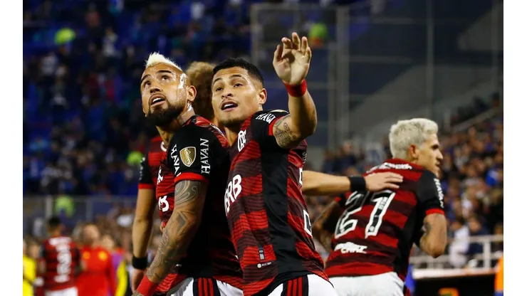 Arturo Vidal vive una gran semana con Flamengo y se sumó Erick Pulgar.