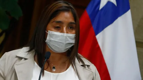 La senador Fabiola Campillai en el Congreso.