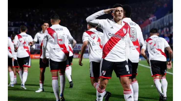 Santiago Solari marcó un doblete frente a Tigre