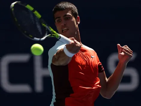 Alcaraz arranca con el pie derecho su camino al uno del mundo