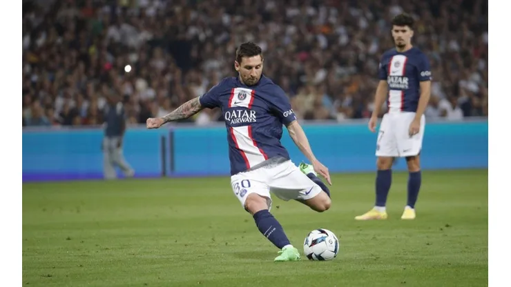 Lionel Messi repartió par de asistencias pero el arco se le cerró.